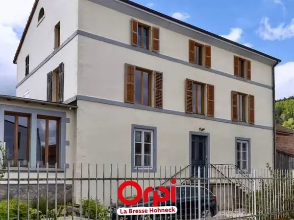 Maison 10 pièces 365 m²