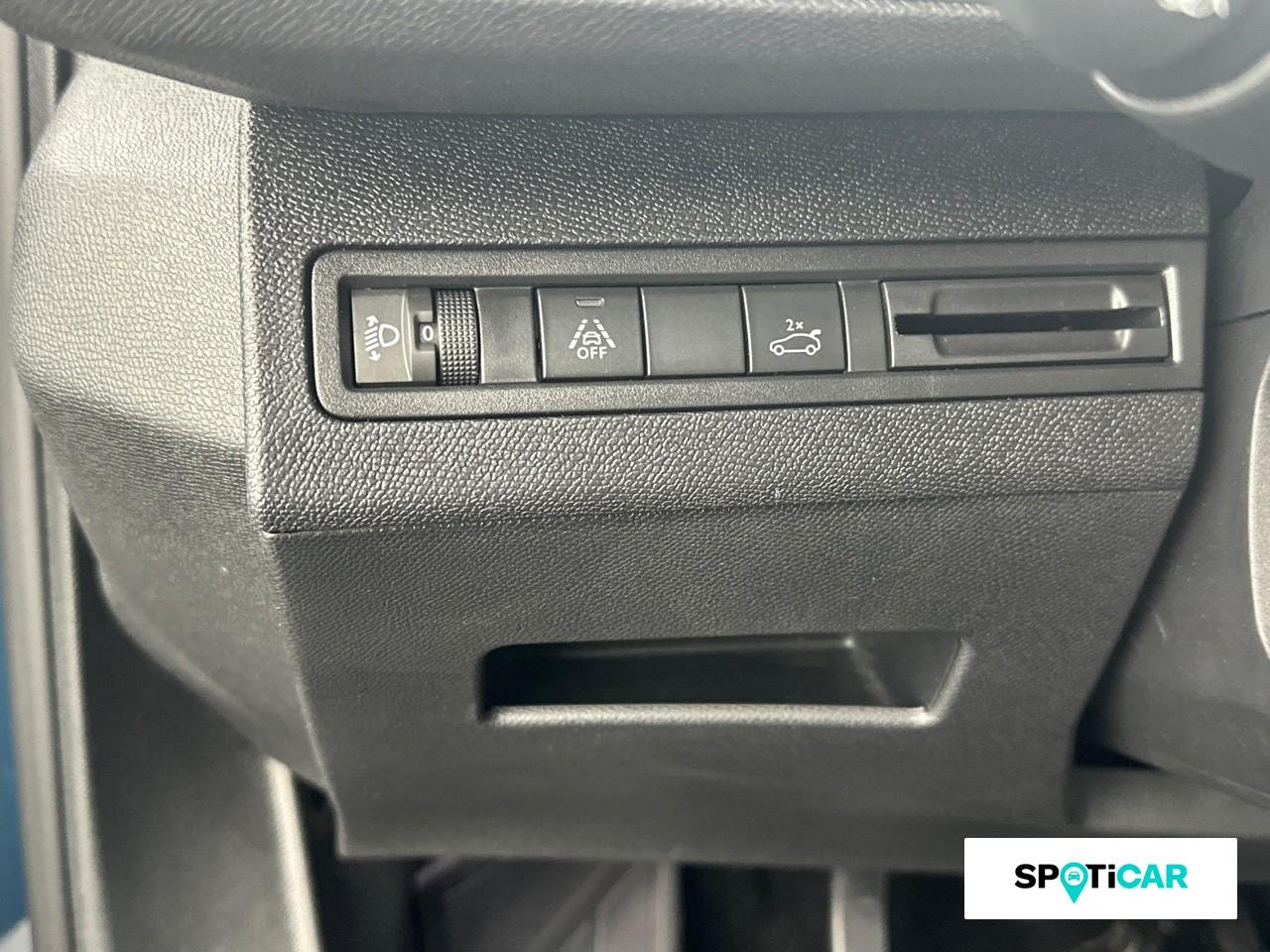 Peugeot 5008 1.2 puretech 130ch s&s allure pack — photo 17