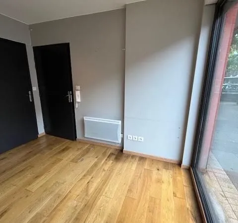Local commercial 11 m²