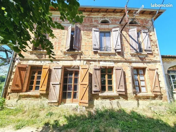 Propriété 13 pièces 222 m²