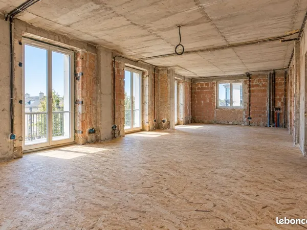 🏠 à vendre - plateaux à aménager & local commercial
