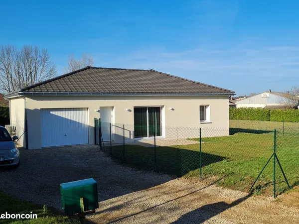 Maison neuve à louer à Montbazens