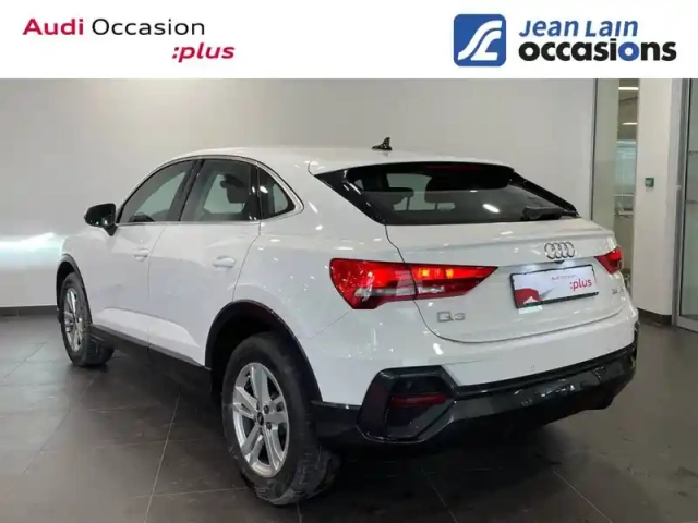 Audi Q3 sportback 35 tfsi 150 ch s tronic 7 — photo 7