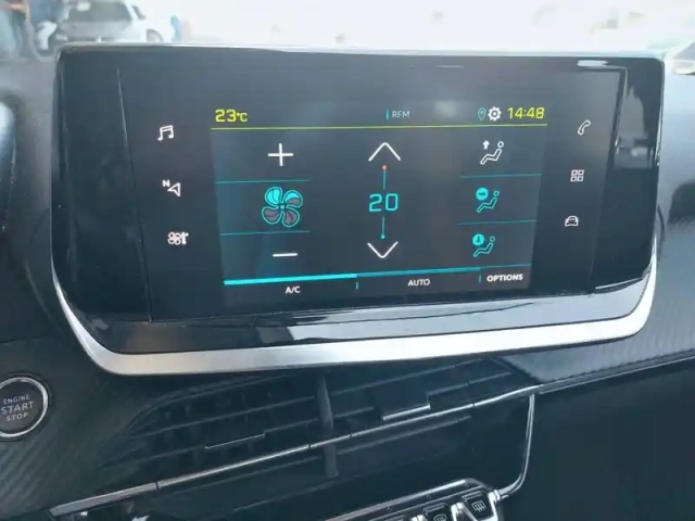 Peugeot 208 electrique 50 kwh 136ch — photo 15