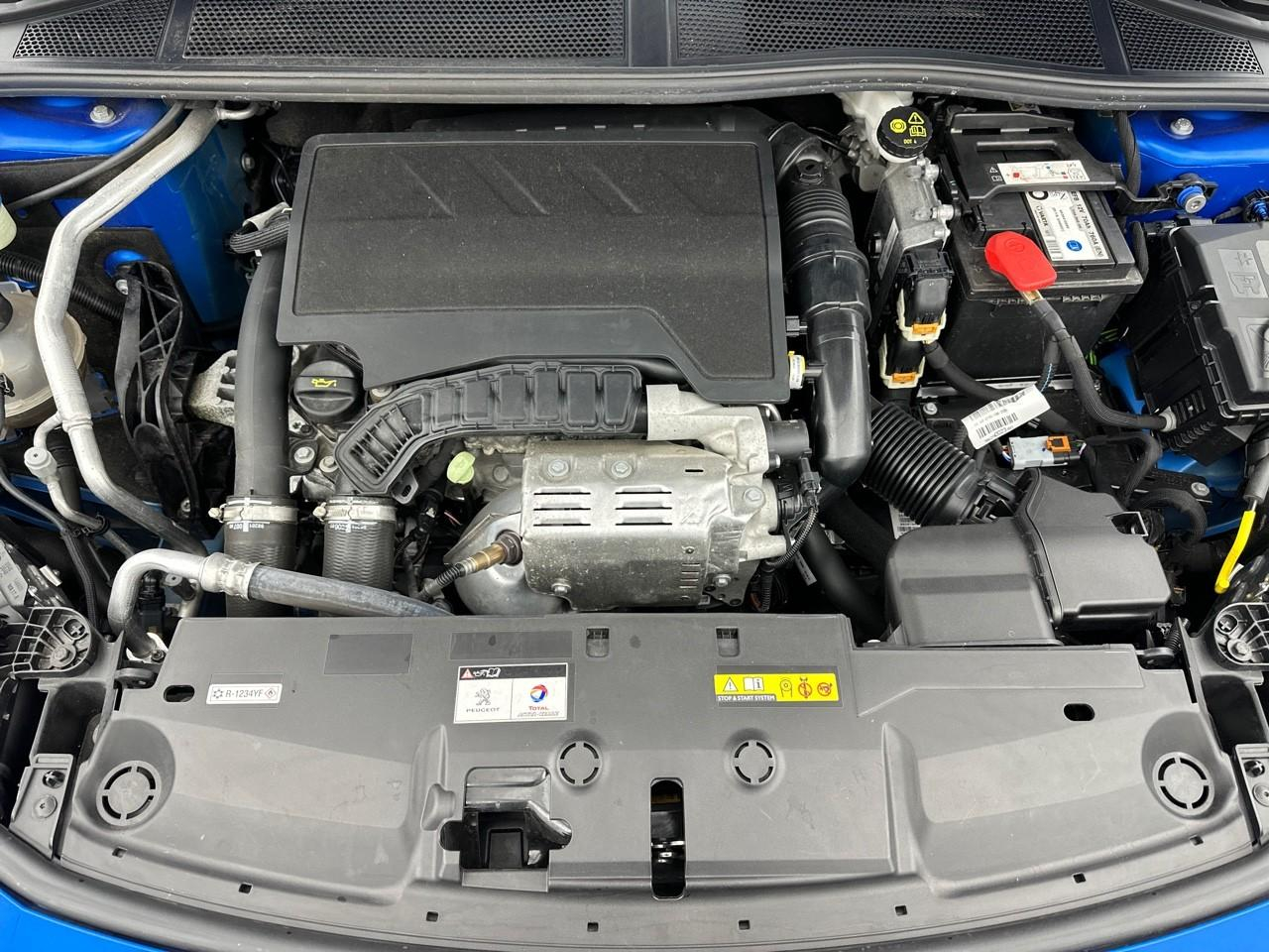 Peugeot 308 puretech 130ch s&s eat8 allure pack — photo 13