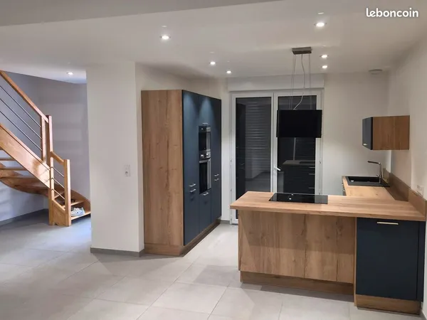 Maison T6, très récente, Saint Cyr sur Loire
