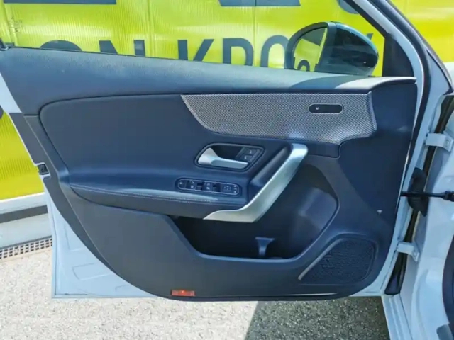 Mercedes Classe A 200 d progressive line 8g-dct — photo 12