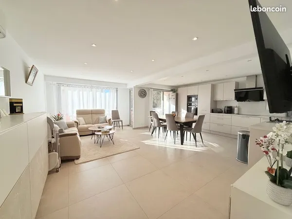 Appartement 2 pièces 61 m²