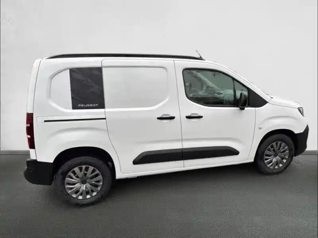 Peugeot Partner fourgon m diesel 100 ch manuelle — photo 44