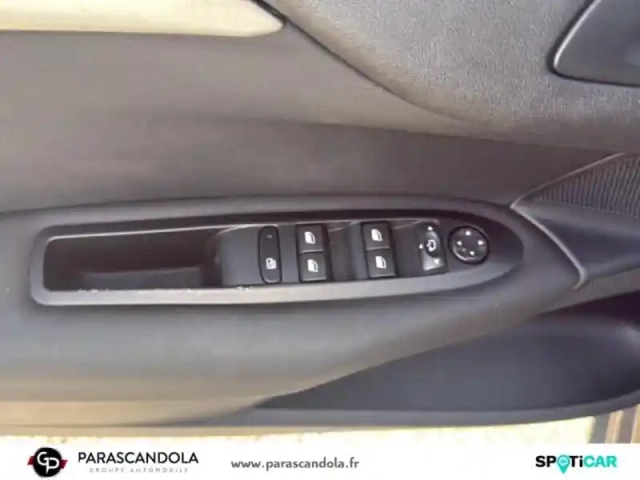 Citroën C4 bluehdi 100ch millenium — photo 12