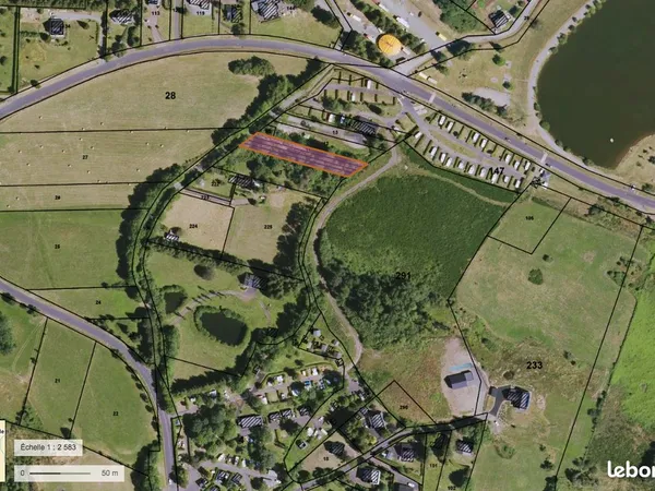 Terrain 1 390 m² — Sancy — Projet hébergement de loisirs