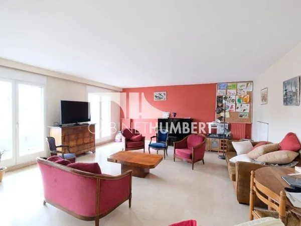 Appartement 7 pièces 150 m²