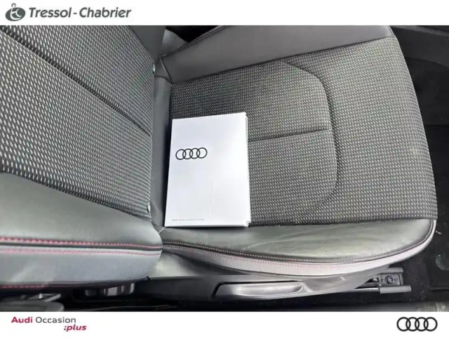 Audi A1 sportback 30 tfsi 116 ch s tronic 7 s line — photo 16
