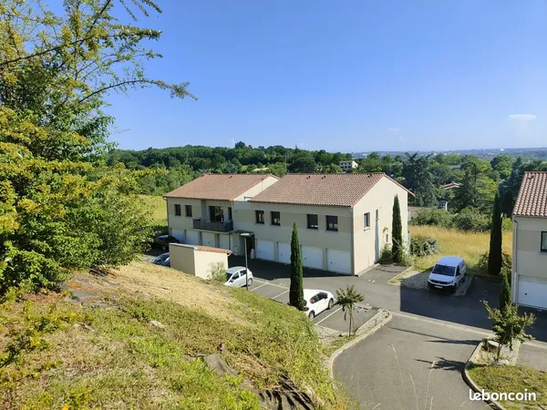 T2 de 42m² 1er et dernier étage avec vue sur les Pyrénées