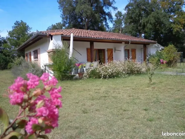 Maison à louer au mois de Septembre à Juin