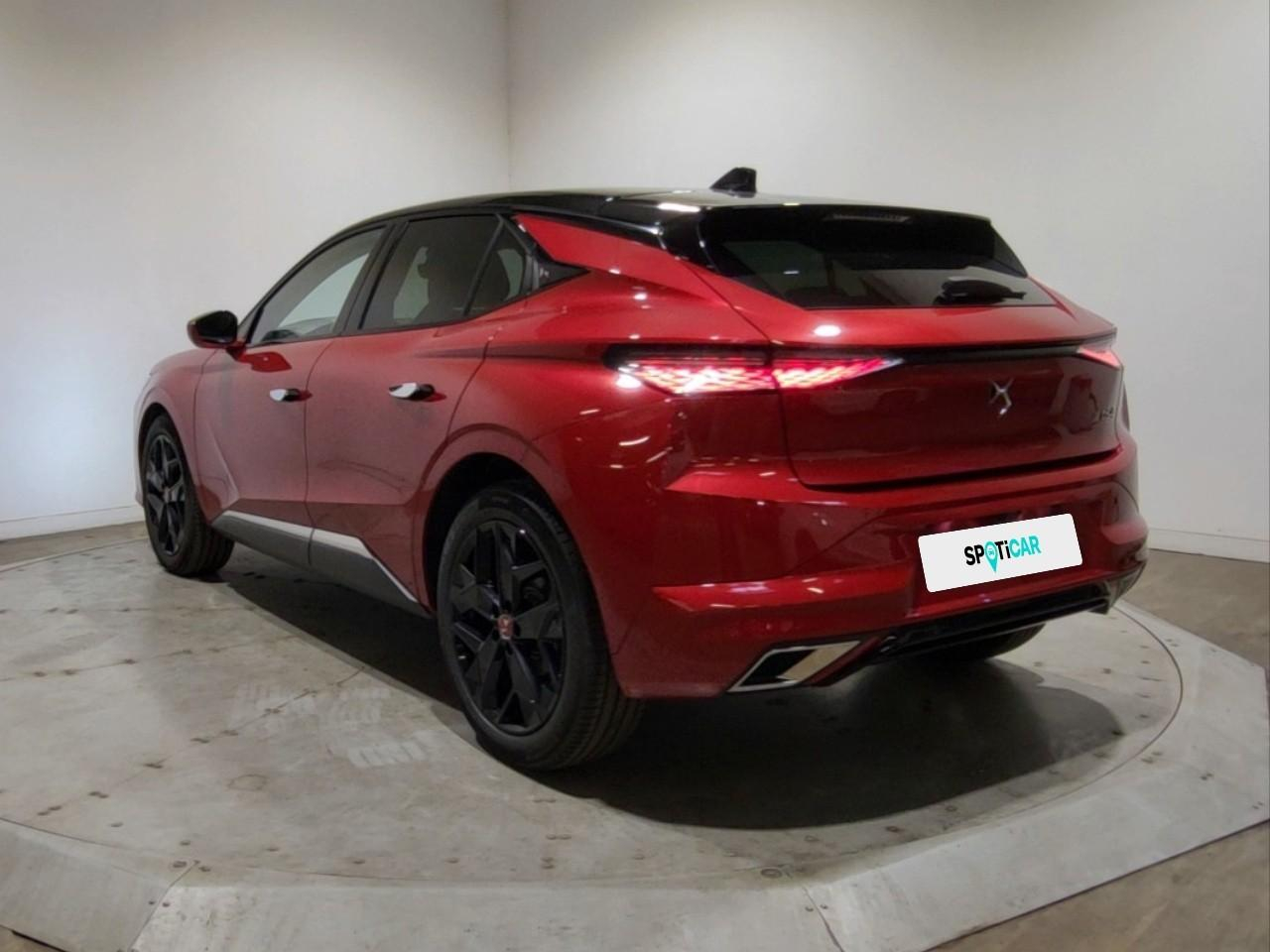 Ds Ds 4 bluehdi 130 eat8 performance line+ — photo 3