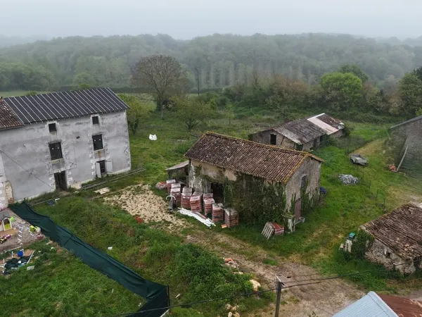 Maison 5 pièces 266 m²