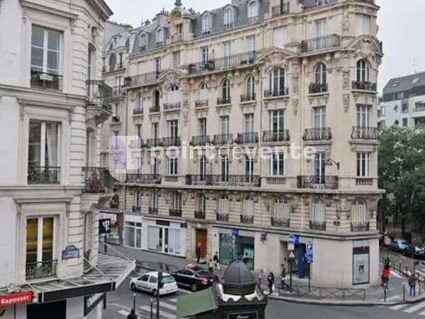 Local commercial 101 m²