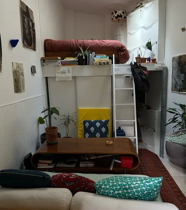 Photo 1