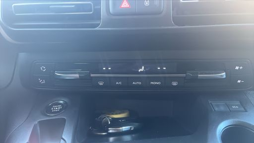 Peugeot Rifter Long 1.5 BlueHDi 130 EAT8 - GT Line – 2020 – 92688 km – Diesel – Boîte Automatique — photo 5