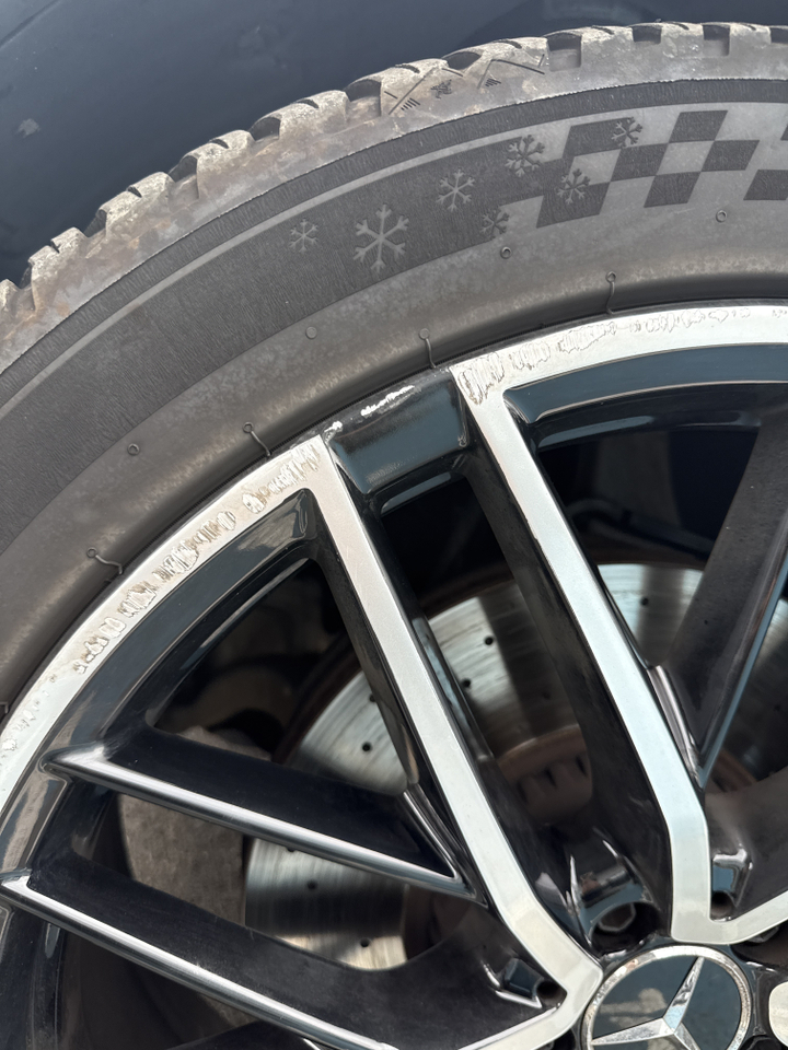 Mercedes GLC Coupé 43 AMG 9G-Tronic 4Matic — photo 22