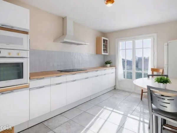 Appartement 3 pièces 108 m²