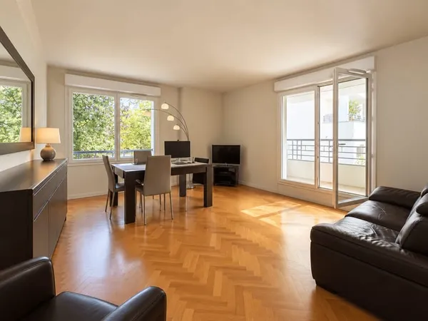 Appartement 5 pièces 107 m²