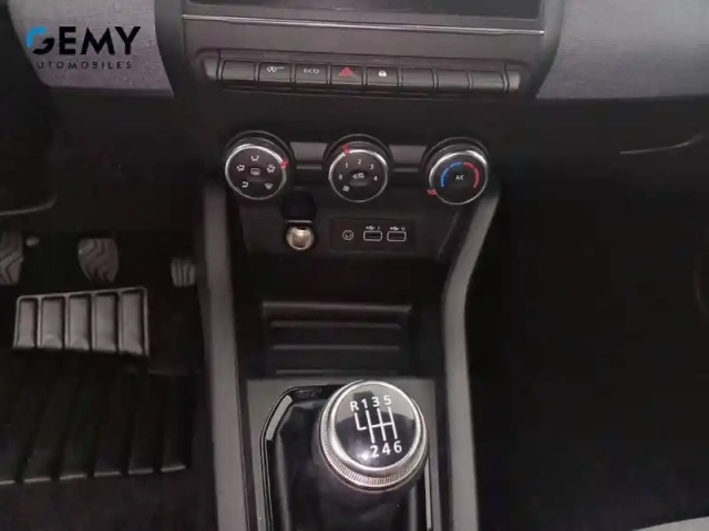 Renault Clio tce 90 — photo 14