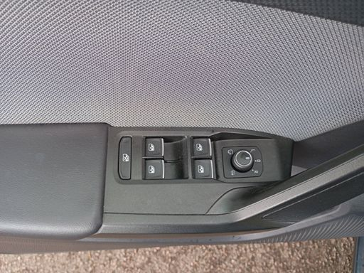 Seat Leon 2.0 TDi 150 DSG7 - Style Business – 2020 – 135803 km – Diesel – Boîte Automatique — photo 14
