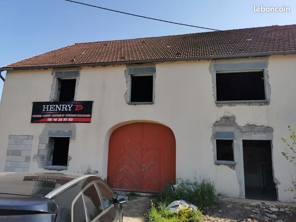 Corps de ferme à rénover