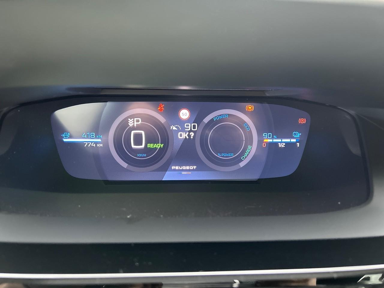 Peugeot 308 e-308 156ch batterie 55 kwh gt exclusive — photo 16