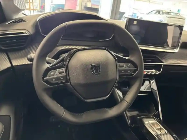 Peugeot 208 electrique 54 kwh 156ch — photo 31