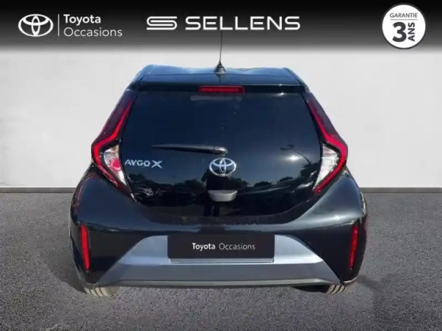 Toyota Aygo x 1.0 vvt-i 72ch design s-cvt my24 — photo 4