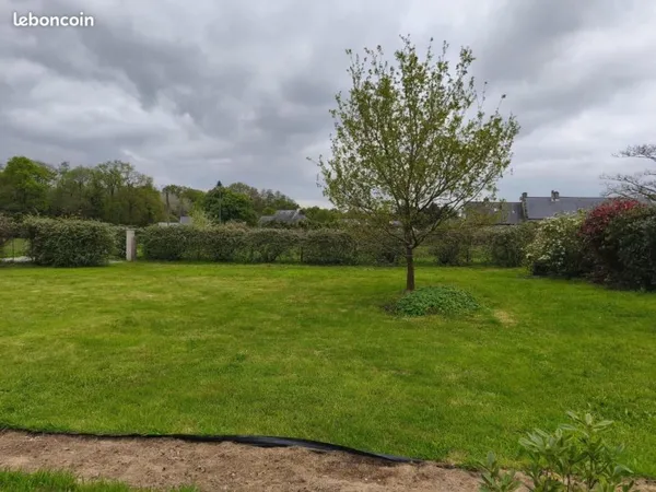 Terrain 554 m² Bobital