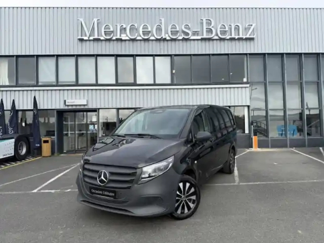 Mercedes Vito 119 cdi 4x4 fourgon long pro — photo 1