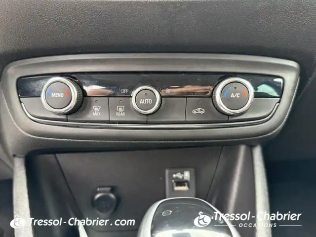Opel Crossland 1.2 turbo 130 ch bva6 gs line — photo 22