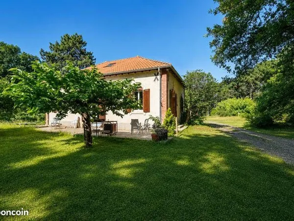 Maison 4 pièces 176 m²
