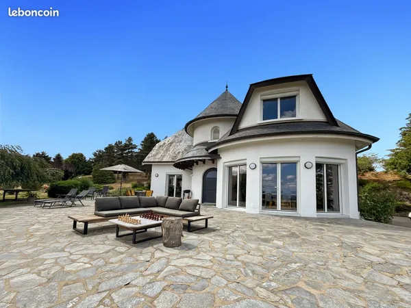 Propriété 6 pièces 150 m²