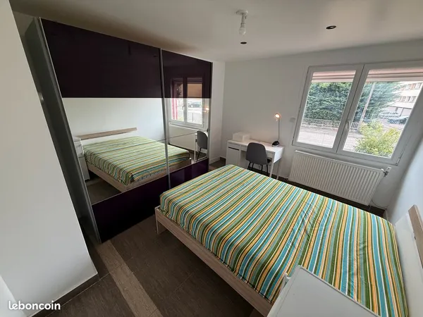 Colocation 5 chambres 126 m² - Woippy - TV + frigo