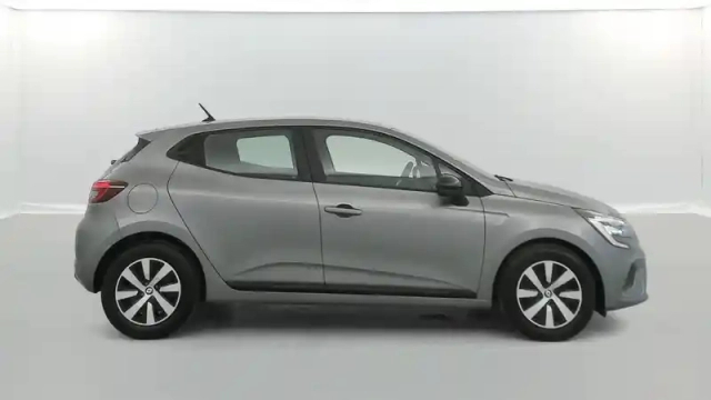 Renault Clio tce 90 — photo 30