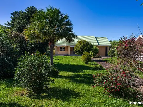Maison 6 pièces 120 m²