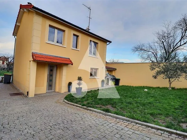 Maison 5 pièces 117 m²