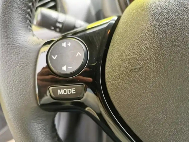Peugeot 108 style 1.0 vti 72 ch bvm5 — photo 17