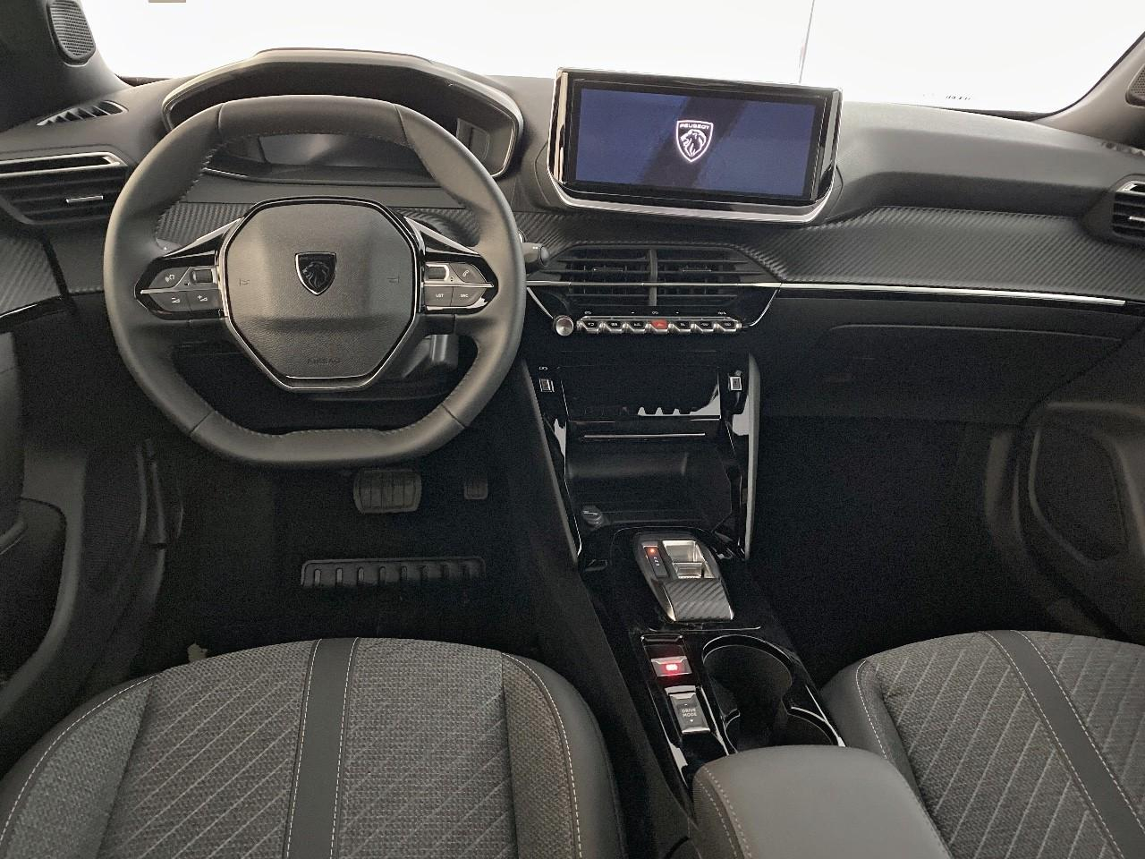 Peugeot 2008 hybrid 145 ch e-dcs6 allure — photo 8
