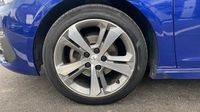 Peugeot 308 1.2 PureTech 130ch E6.c S&S GT Line EAT8 — photo 20