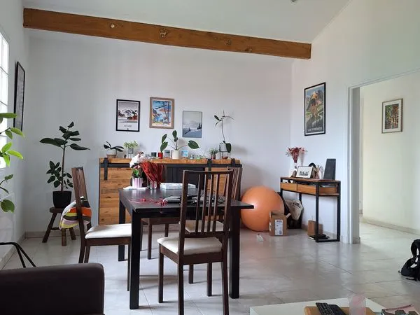 Appartement T3/T4 cave et jardin dans petite copropriété