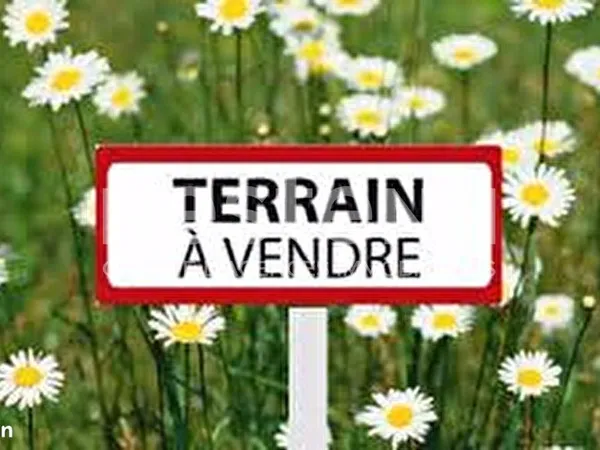 Terrain 586 m² THOREE LES PINS