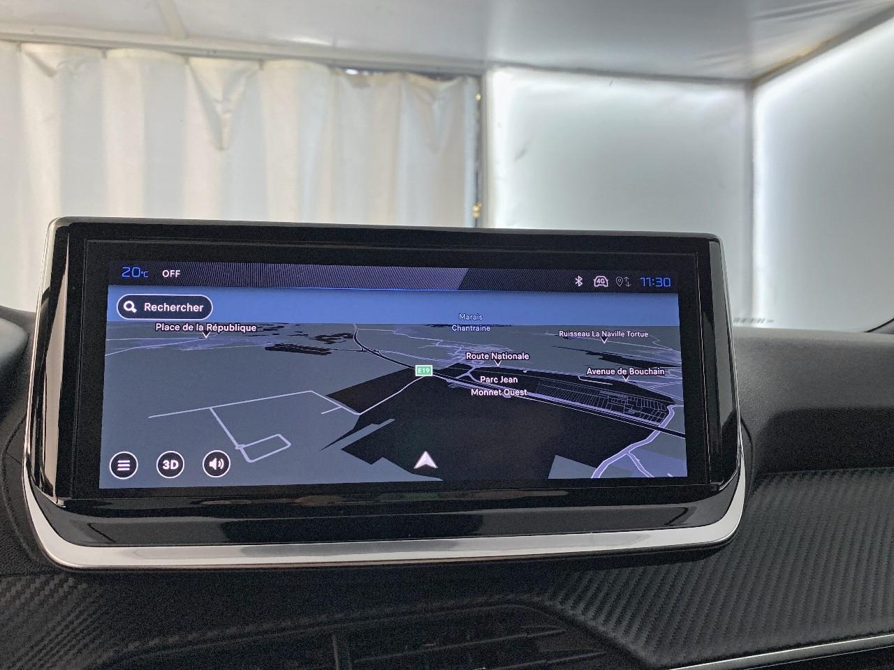 Peugeot 2008 hybrid 145 ch e-dcs6 allure — photo 14