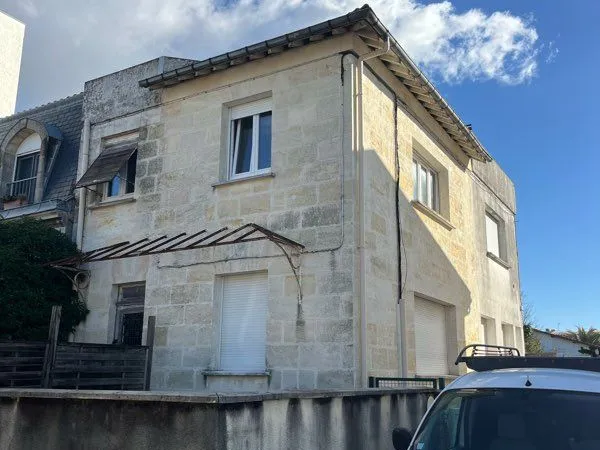 Immeuble de rapport 3 pièces 130 m²