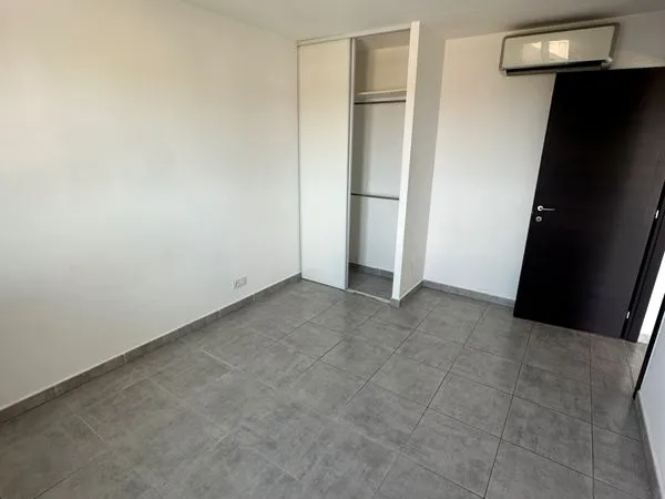 T2 avec terrasse, 2 parkings, ascenseur - Biguglia, Torricella